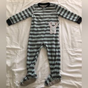 Carter’s 2T Fleece Zip Up Footie Pajama with Yeti